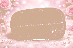 新しいメイクポーチ